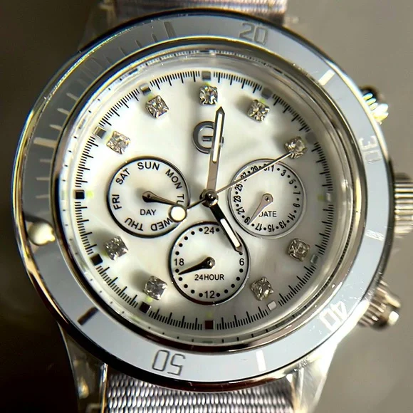 Gossip Ladies  Large Case Watch with Mother Pearl Dial Gossip Ladies Quartz Watch - Etsy main image 3